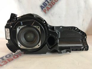 Динамик двери BOSE 4G8035298A Audi A7