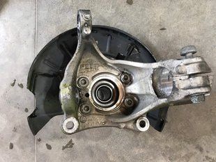 Поворотний кулак / цапфа 3C0407257F Volkswagen CC