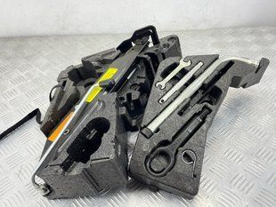 Органайзер багажника для инструмента 4L0012113E Audi Q7