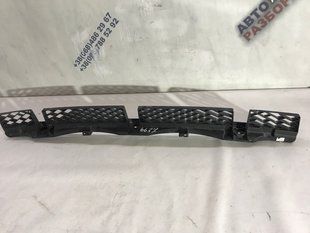 Кронштейн заднього бампера 7P6807863 Volkswagen Touareg