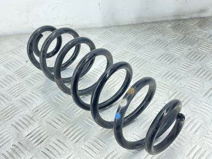 Пружина 8R0511115BQ Audi Q5