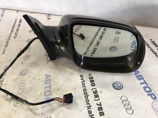 Зовнішнє дзеркало 4L1857410CH Audi Q7