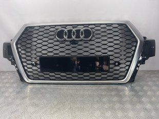 Решетка радиатора Audi Q7