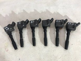 Катушка зажигания 06H905110L Audi Q7
