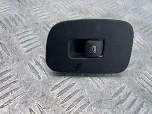 Кнопка стеклоподъемника 31433408 Volvo XC60