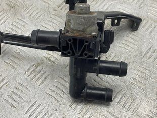 Насос повітряний LU5A8C505BA Ford Escape