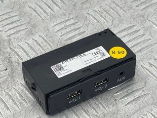 Блок USB 4M0035736A Audi Q7