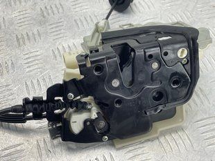 Замок задней двери 4G8839016 Audi A7