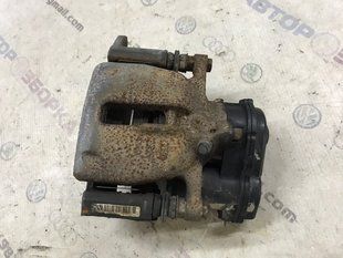 Супорт гальмівний 8K0615403E Audi A4