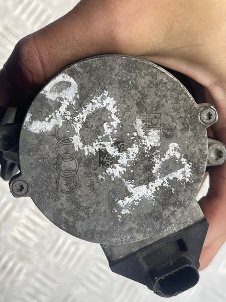 Насос системы охлаждения 8K0965567 Audi A7 Audi A6, Audi Q7