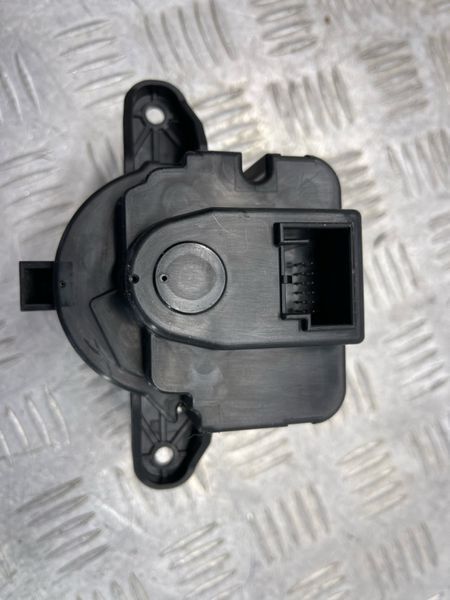 Замок запалювання 7P6905843E Volkswagen Touareg