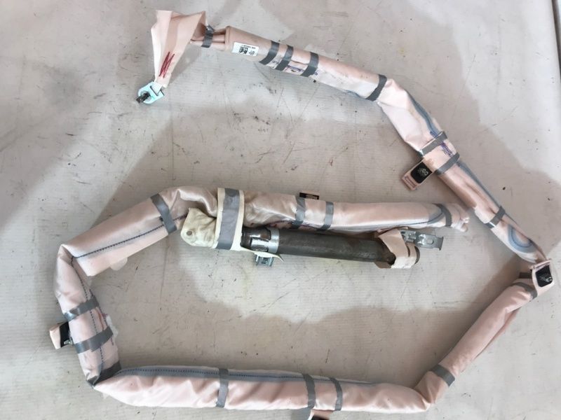 Шторка безпеки бічна / Airbag Audi Q7