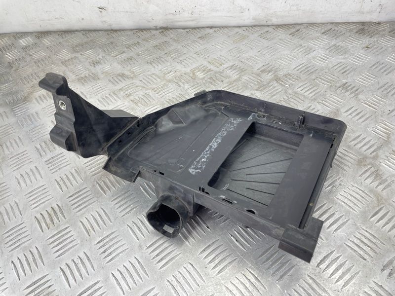 Повітрозабірник 31439652 Volvo XC90