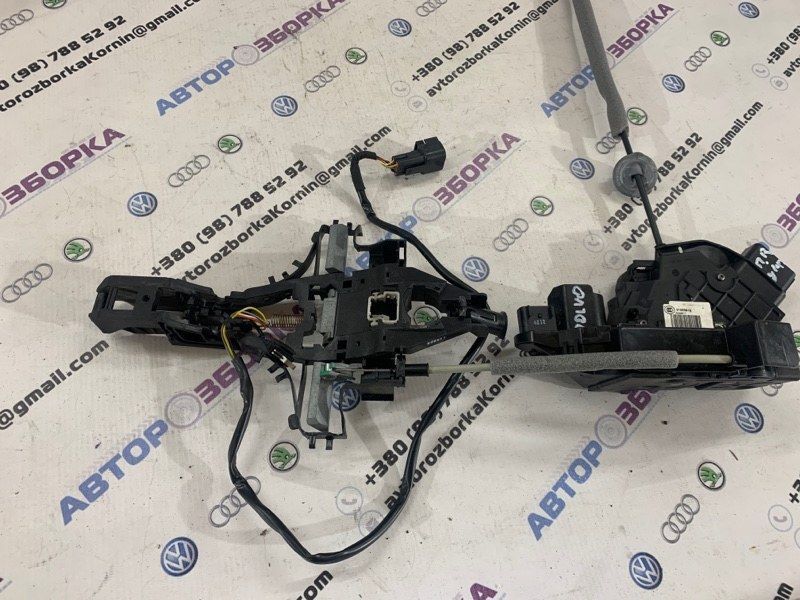 Замок двери 31253919 Volvo XC60