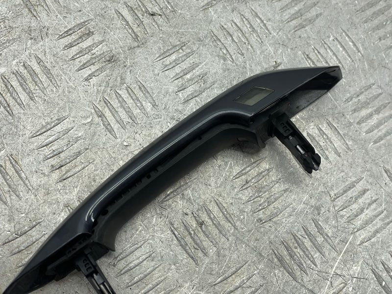 Ручка двери внешняя 8W1837239 Audi A4