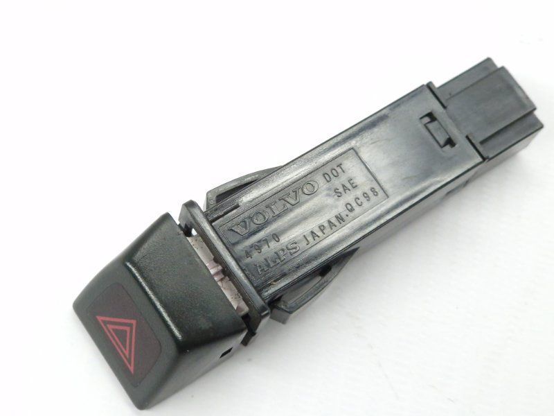 Кнопка аварійки 9123684 Volvo XC60