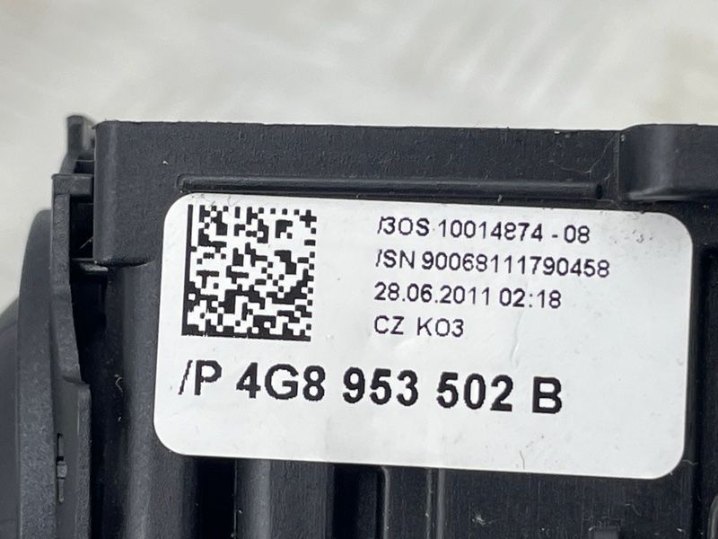 Блок підкермових перемикачів 4G8953502B Audi A7