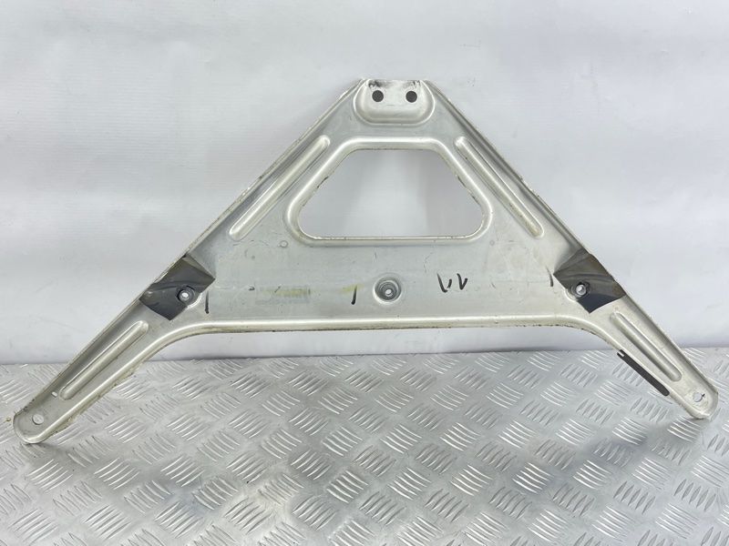 Розпірка 4M0806303B Audi Q7