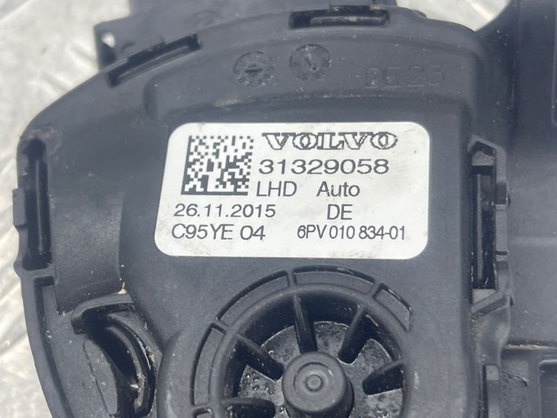 Педаль газу (акселератора) 31329058 Volvo XC60