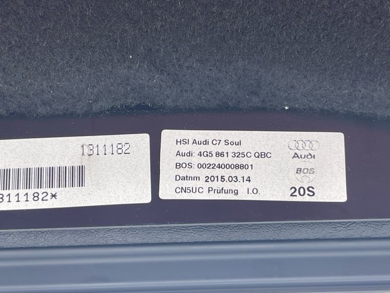 Шторка багажника 4G5861325CQBC Audi A6
