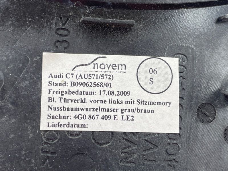 Декоративная вставка двери 4G0867409ELE2 Audi A6