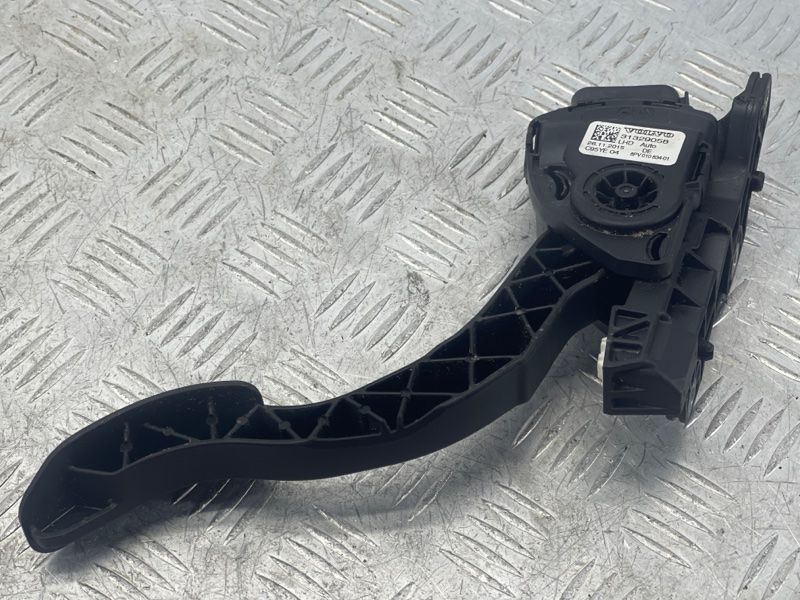 Педаль газу (акселератора) 31329058 Volvo XC60