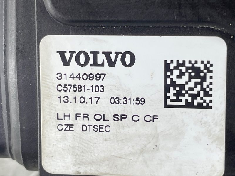 Замок дверей 31440997 Volvo XC60