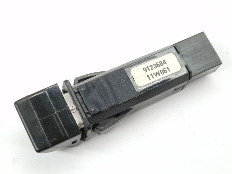 Кнопка аварійки 9123684 Volvo XC60