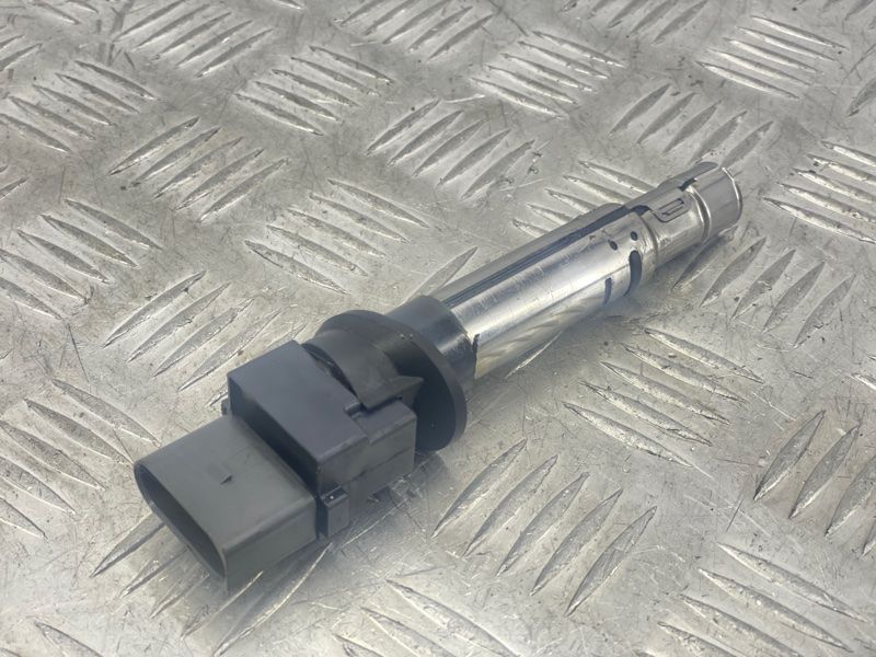 Катушка зажигания 022905715a Audi Q7