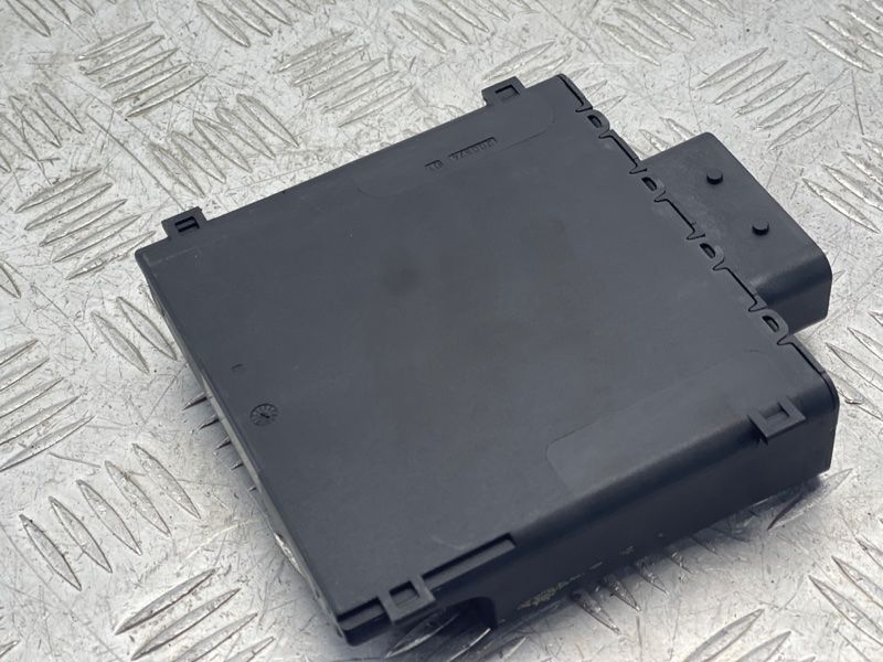 Стабілізатор напруги 8K0959663B Audi Q5