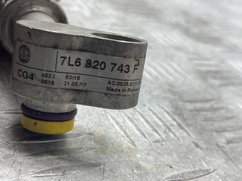 Шланг кондиціонера 7L6820743F Audi Q7