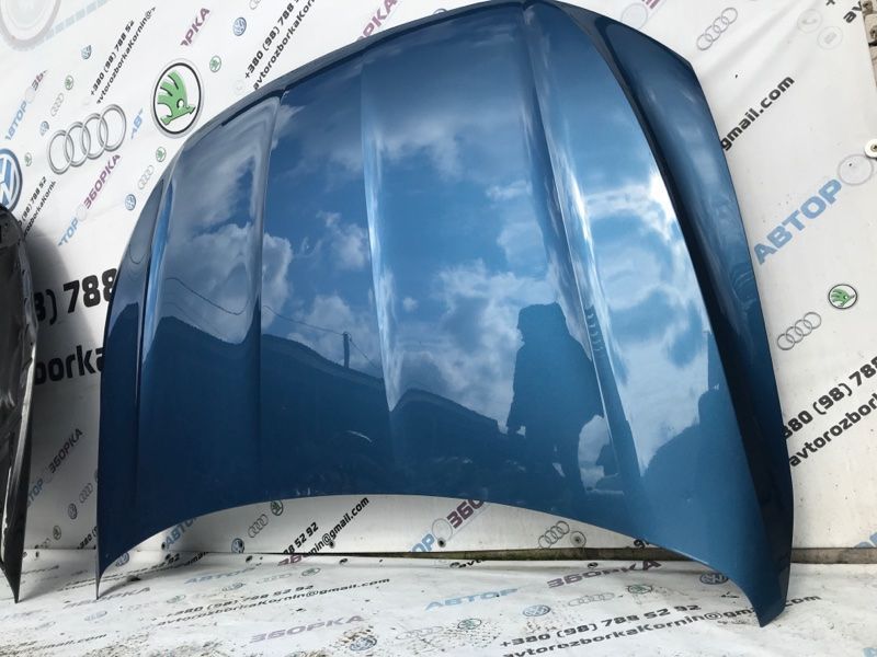 Капот 17A823031 Volkswagen Jetta