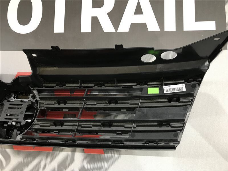 Решітка радіатора 5NA853651 Volkswagen Tiguan