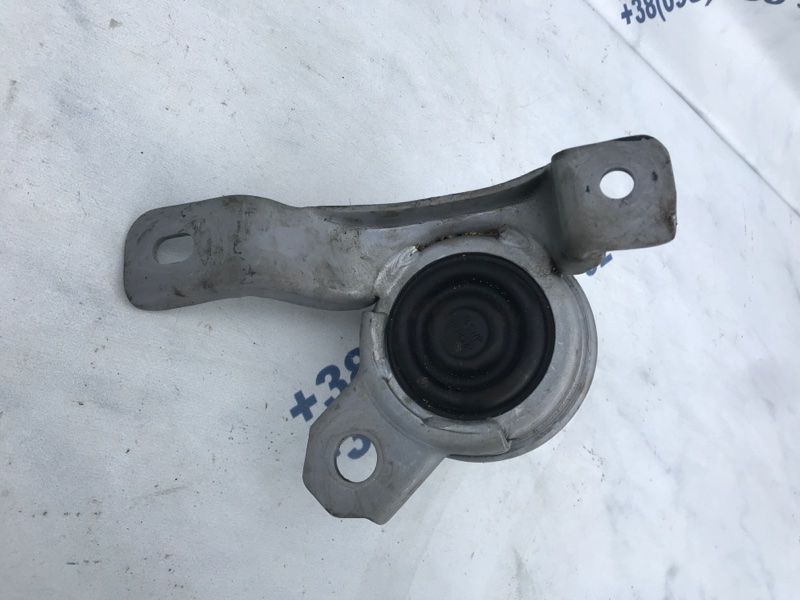 Опора / подушка двигуна 31330135 Volvo XC60
