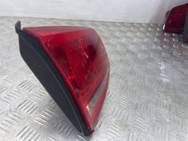 Стоп / ліхтар внутрішній 7P6945093B Volkswagen Touareg