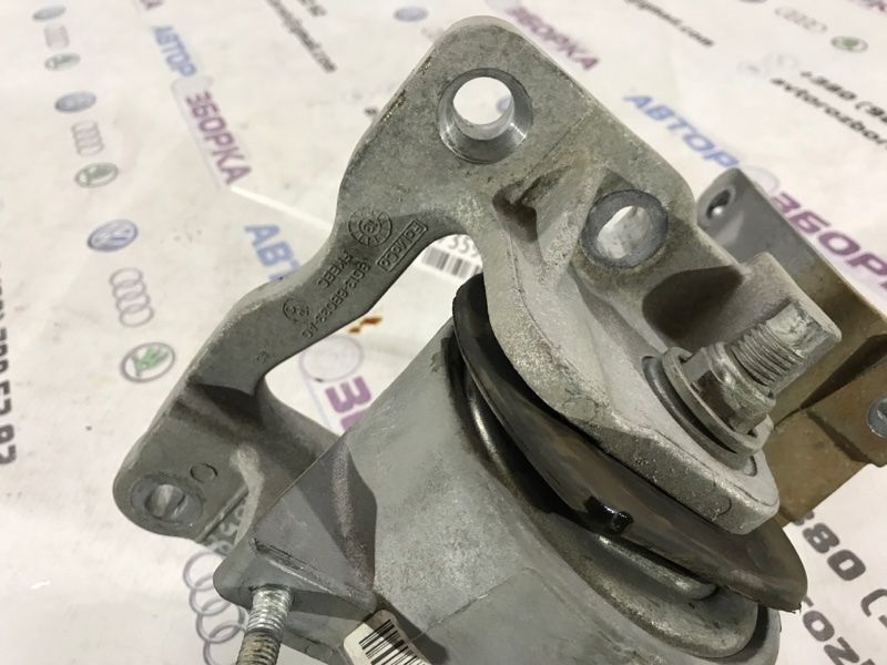 Кронштейн 8G136B033AG Ford Flex