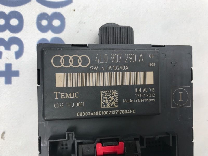 Блок керування дверей 4L0907290A Audi Q7