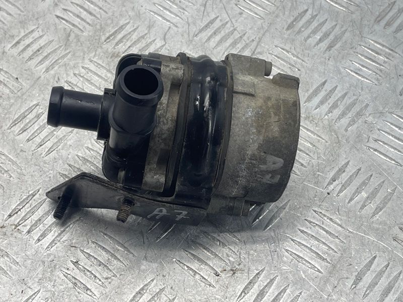 Насос системы охлаждения 8K0965567 Audi A7 Audi A6, Audi Q7
