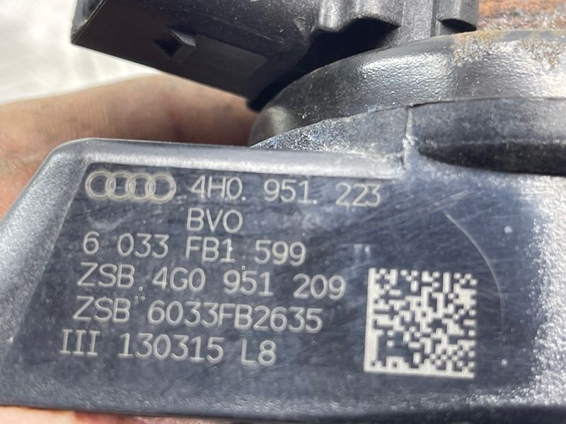 Звуковой сигнал Audi A6