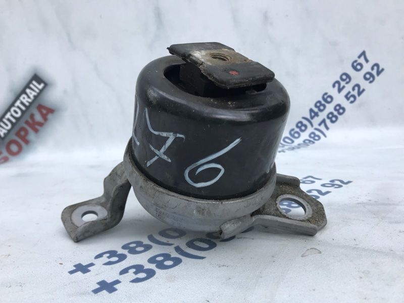 Опора / подушка двигуна 31330135 Volvo XC60