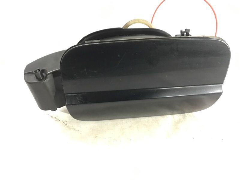 Корпус лючка кришки паливного бака в зборі 4G0809907 Audi A6