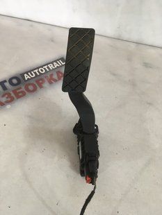 Педаль акселератора з електронним модулем 5QM723503 Volkswagen Jetta Volkswagen Golf, Volkswagen Golf Alltrack, Volkswagen Golf R, Volkswagen Golf SportWagen, Volkswagen GTI, Volkswagen Jetta