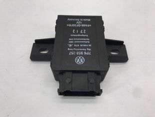 Блок розблокування спинки сидіння 7P6959257 Volkswagen Touareg