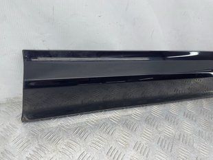 Накладка дверей 32208739 Volvo XC60