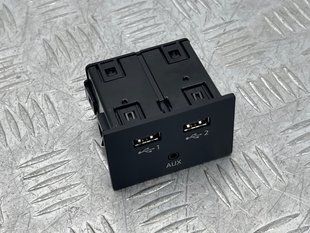 Блок USB Audi A6