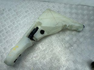 Бачок омывателя стекла 4H0955451C Audi A8