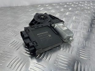 Блок керування дверей 31453358 Volvo XC90