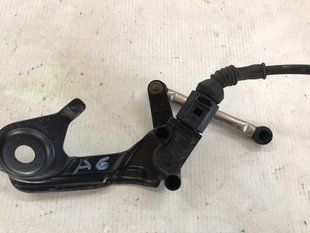 Датчик положення кузова 8R0941309E Audi A6