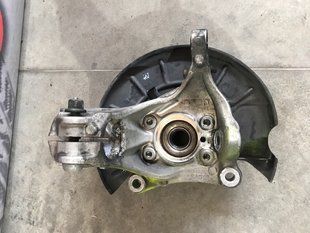 Поворотний кулак / цапфа 3C0407258F Volkswagen CC