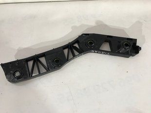 Направляющая / Крепление / Кронштейн бампера 5NN807394 Volkswagen Tiguan